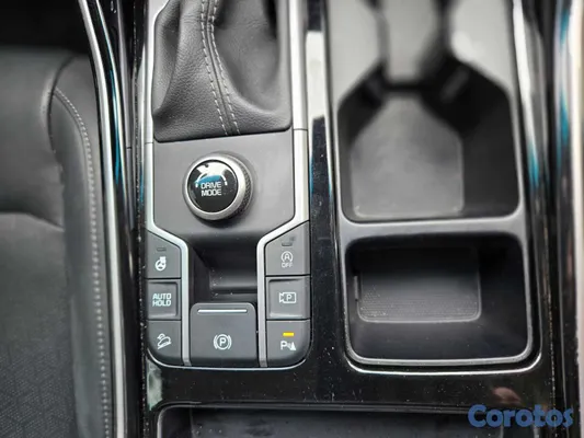 2022 Kia Sorento — foto 9 / 20
