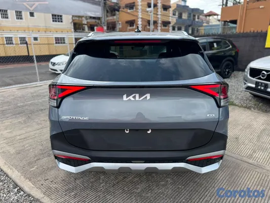 2023 Kia Sportage — foto 6 / 9