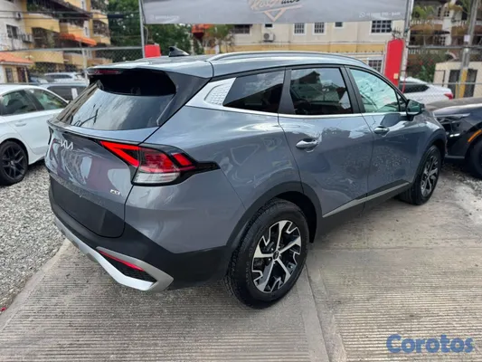 2023 Kia Sportage — foto 7 / 9