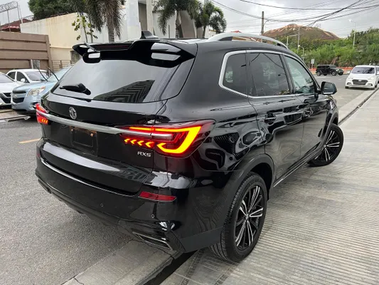 2024 Mg RX5 — foto 2 / 10