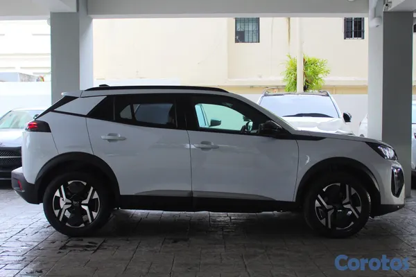2026 Peugeot 2008 Allure — foto 5 / 11