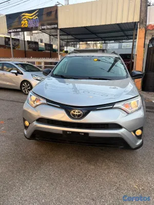 2017 Toyota Rav-4 — foto 2 / 9