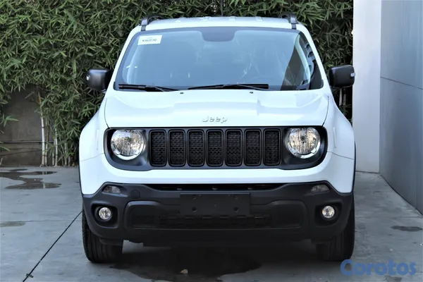 2026 Jeep Renegade — foto 2 / 8