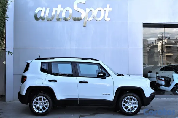 2026 Jeep Renegade — foto 3 / 8