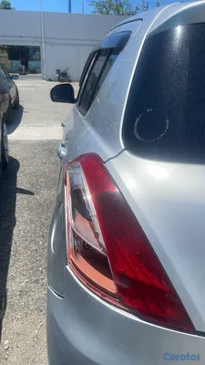 2016 Suzuki Swift — foto 8 / 18