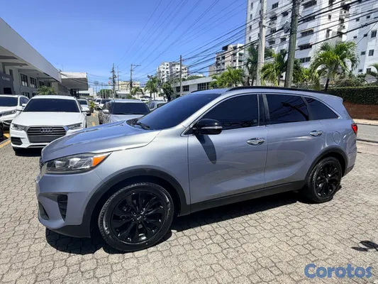 2019 Kia Sorento — foto 3 / 11