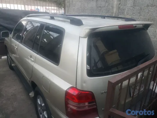 2003 Toyota Highlander — foto 5 / 15