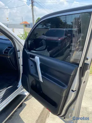 2023 Toyota Land Cruiser Prado — foto 6 / 10