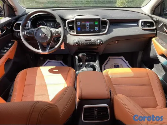 2017 Kia Sorento — foto 3 / 4