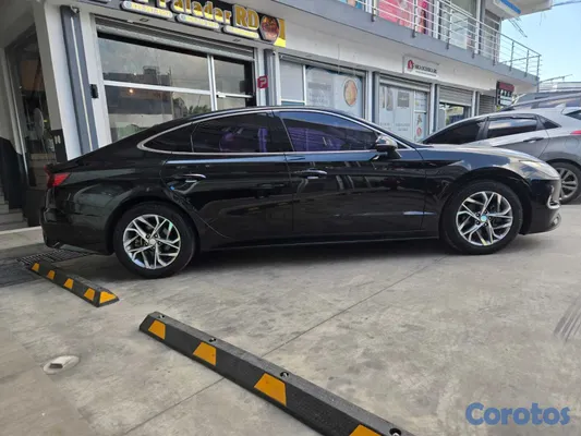 2020 Hyundai Sonata — foto 10 / 13
