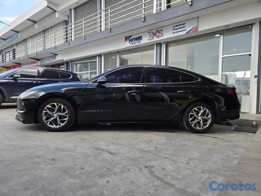 2020 Hyundai Sonata — foto 12 / 13