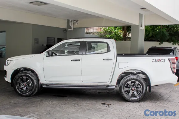 2026 Isuzu Dmax — foto 9 / 9