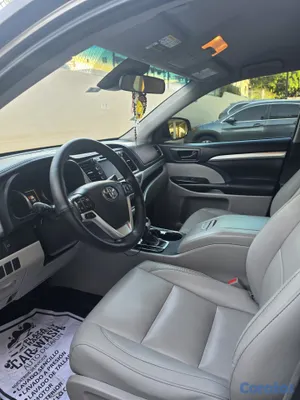2017 Toyota Highlander — foto 3 / 10