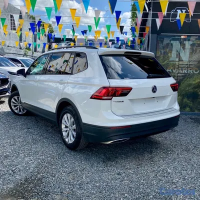 2020 Volkswagen Tiguan — foto 10 / 10
