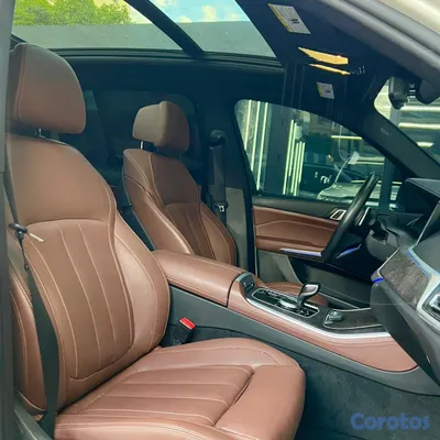 2022 BMW X5 — foto 8 / 12