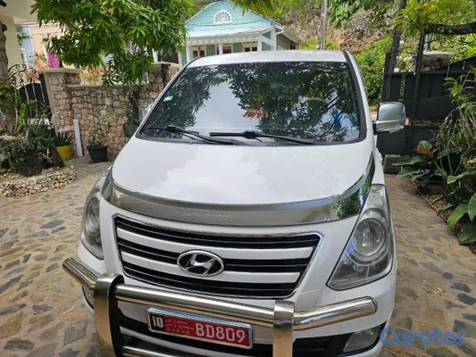 2017 Hyundai H-1