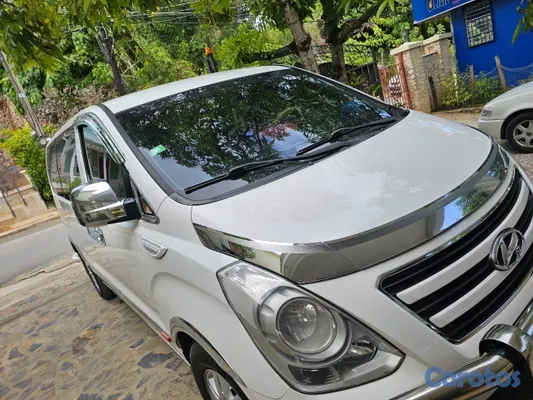 2017 Hyundai H-1 — foto 4 / 14