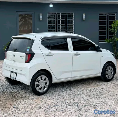 2019 Daihatsu Mira — foto 3 / 8