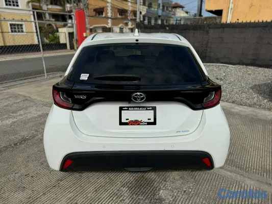 2022 Toyota Yaris — foto 5 / 9