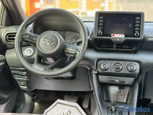 2022 Toyota Yaris — foto 9 / 9