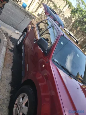 2008 Ford Escape — foto 6 / 9