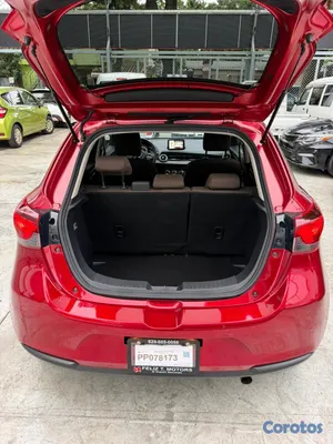 2020 Mazda 2 — foto 12 / 14