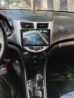 2012 Hyundai Accent — foto 9 / 20