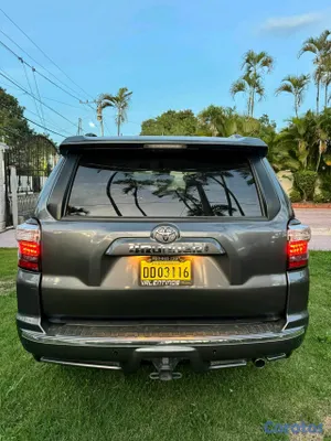 2022 Toyota 4 Runner — foto 4 / 9