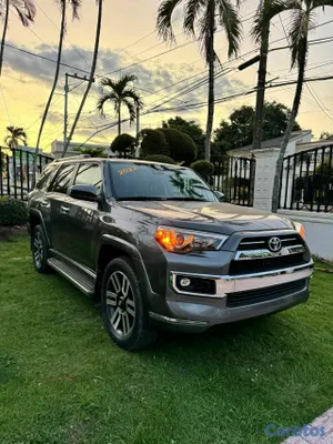 2022 Toyota 4 Runner — foto 5 / 9