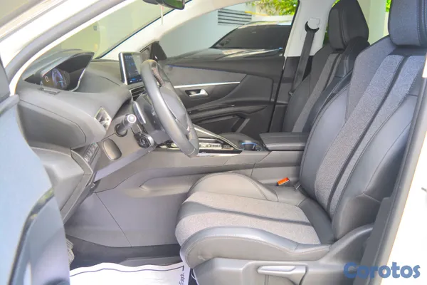 2026 Peugeot 5008 Allure — foto 7 / 11