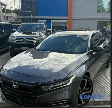 2018 Honda Accord — foto 2 / 4