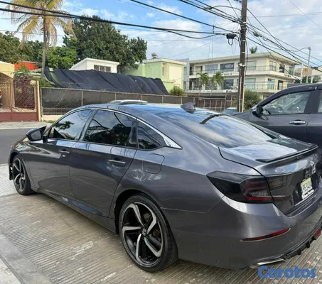 2018 Honda Accord — foto 4 / 4