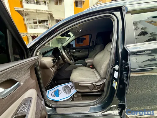2019 Hyundai Santa Fe — foto 6 / 9