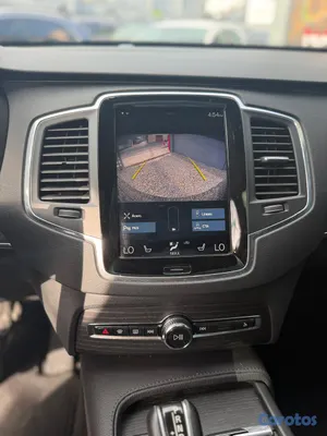 2020 Volvo Xc90 — foto 13 / 17