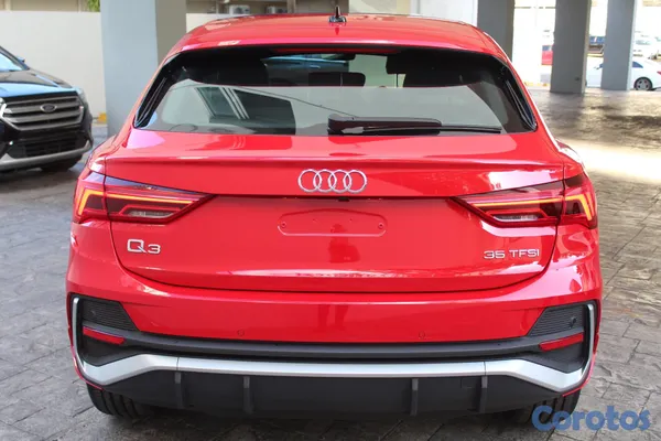2023 Audi Q3 — foto 4 / 9