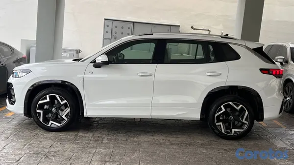 2026 Volkswagen Tiguan — foto 8 / 14