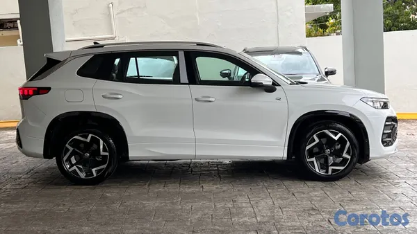 2026 Volkswagen Tiguan — foto 9 / 14