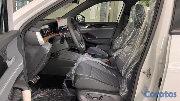 2026 Volkswagen Tiguan — foto 10 / 14