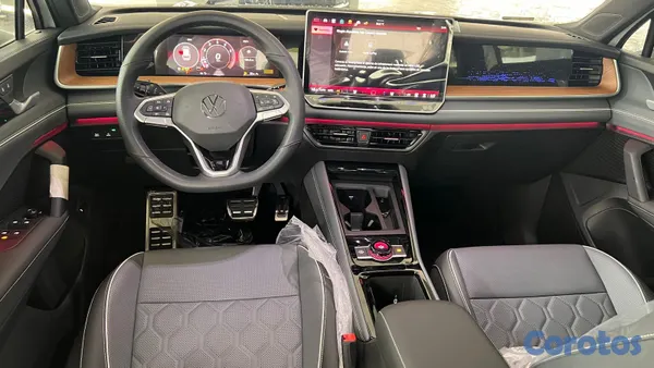 2026 Volkswagen Tiguan — foto 12 / 14