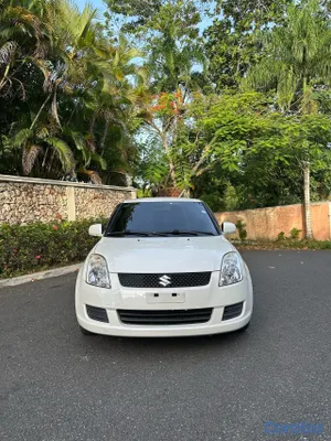 2011 Suzuki Swift — foto 2 / 10