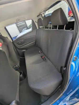 2020 Toyota Vitz — foto 10 / 10