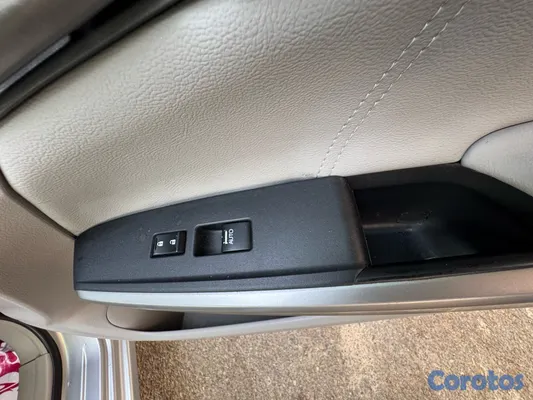 2008 Honda Accord — foto 12 / 20
