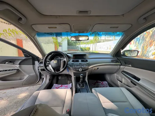 2008 Honda Accord — foto 17 / 20