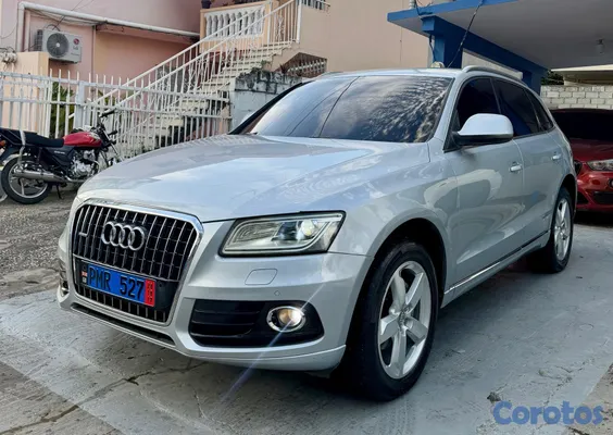 2013 Audi Q3 — foto 4 / 10