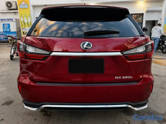 2018 Lexus Rx — foto 4 / 9