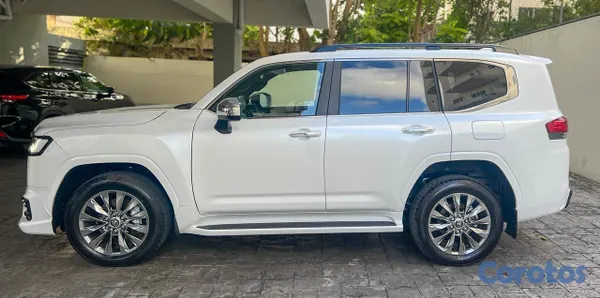 2026 Toyota Land Cruiser — foto 5 / 11