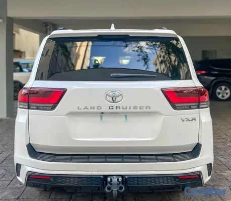 2026 Toyota Land Cruiser — foto 6 / 11