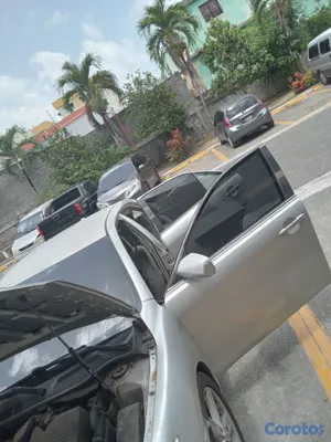 2011 Toyota Camry — foto 4 / 9