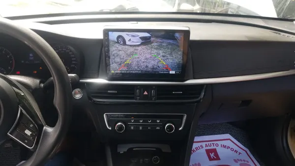 2019 Kia K-5 — foto 8 / 10