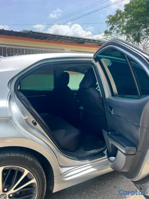 2020 Toyota Camry — foto 3 / 16